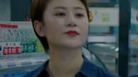 北极百货店的接待员